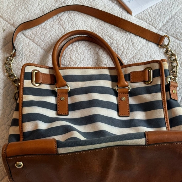 Michael Kors Cream And Blue Hamilton Tote Bag - Picture 8 of 8
